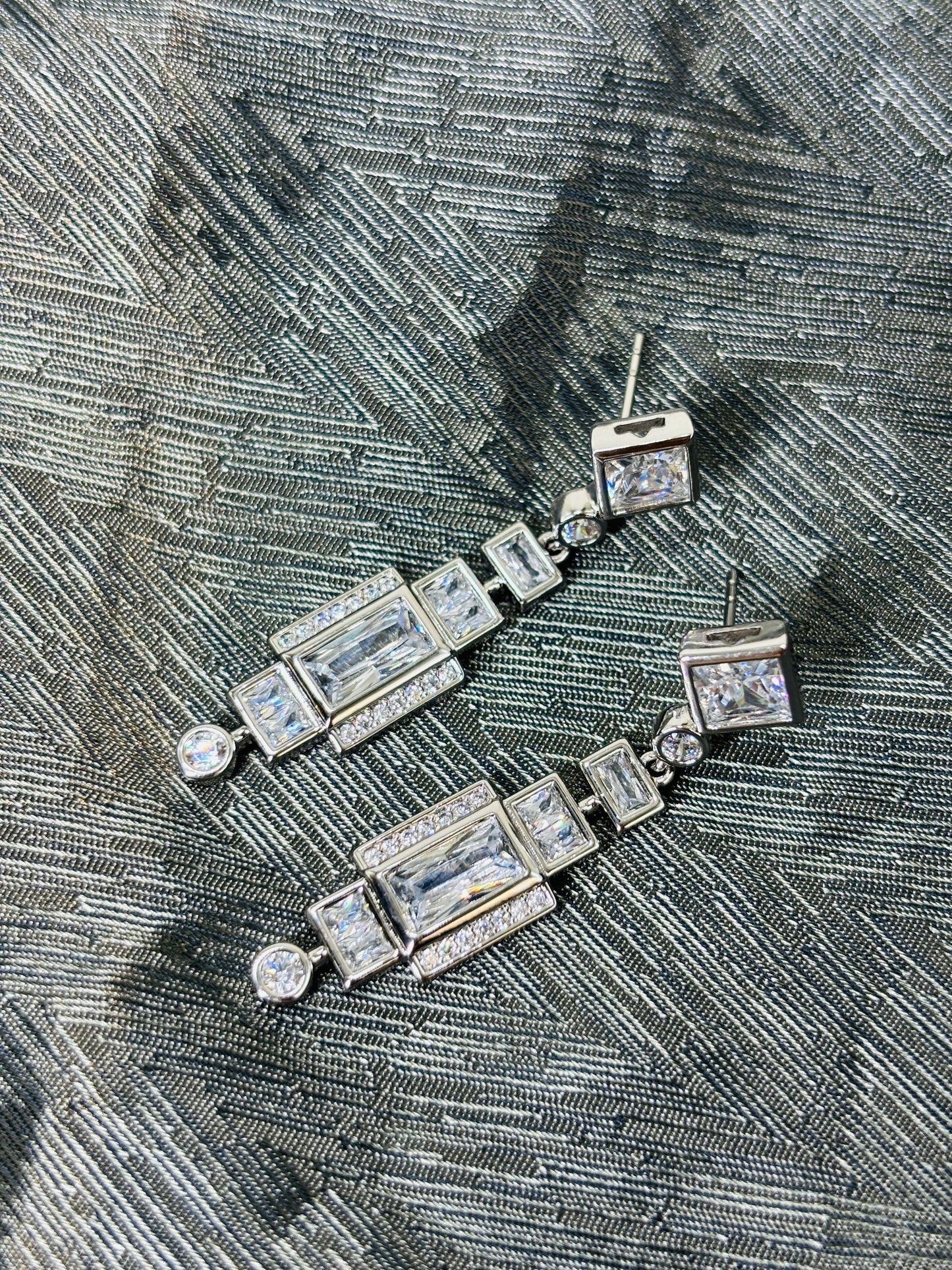 Art Deco - Style Crystal Drop Earrings